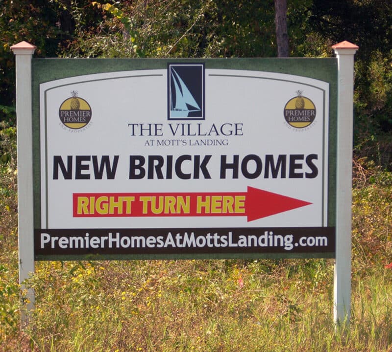 Wayfinding signs in Wilmington, NC